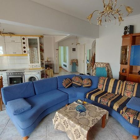 Spacious Apartment Салоники Экстерьер фото
